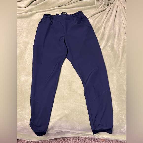 Natural Uniforms, Navy Blue Scrubs, Women’s size Medium - Picture 5 of 7